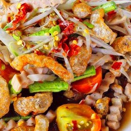 ตำแคปหมู