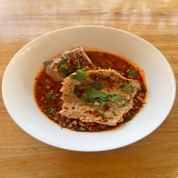 ก๋วยเตี๋ยวต้มยำ เส้นใหญ่