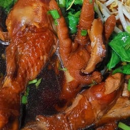 ก๋วยเตี๋ยวไก่