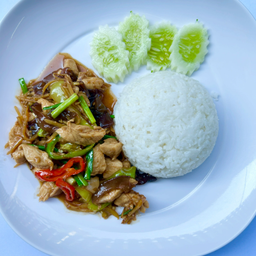 ข้าวไก่ผัดขิง