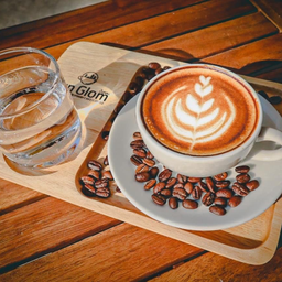 ลาเต้ร้อน