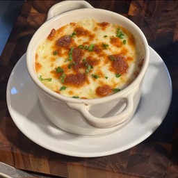 A4 มันบดผสมผักโขมอบชีส Baked mashed potota spinach with cheese