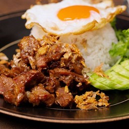 หมูทอดกระเทียม