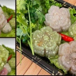 ร้านน้ำสมุนไพรเย็น ก๋วยเตี๋ยวไก่ฉีก ซาลาเปาขนมจีบ สาคูไส้หมู Grandity Klong 2 Snack Box