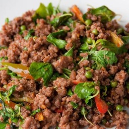 ผัดกระเพราเนื้อสับเป็นกับข้าว