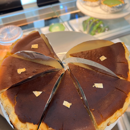 Adia  Cheesecake