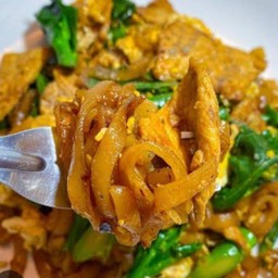 เส้นจันท์ผัดซีอิ๊ว