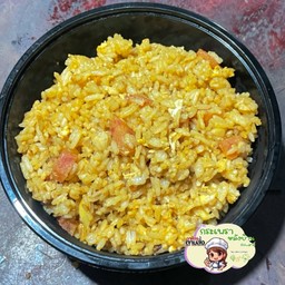 ข้าวผัดไข่ใส่กุนเชียง