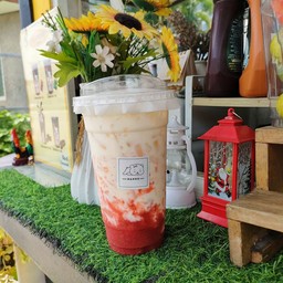 นมสดสตอเบอรี่