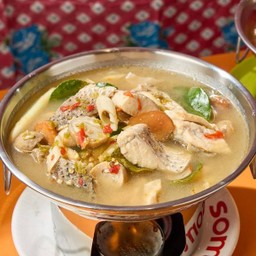 ต้มยำปลากระพง (น้ำใส)