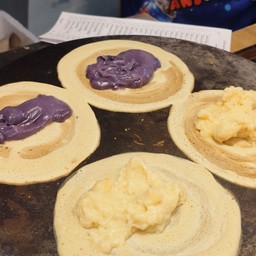 โตเกียวไส้คัสตาร์ดครีม