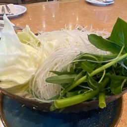 ชุดผักหมูจุ่ม