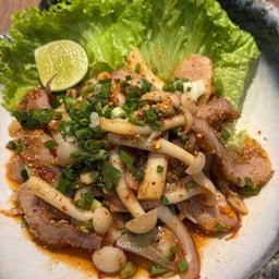 ลาบเห็ดคอหมูย่าง