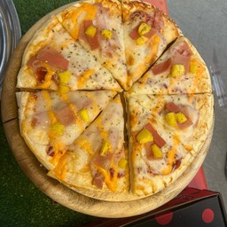 ฮาวายเอี้ยนยกถาด