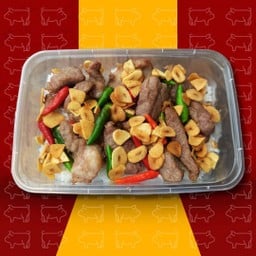 ข้าวสันคอหมูทอด พริกสด