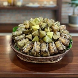 ขนมไทยบ้านแม่พลอย ขนมเทียนแก้ว ข้าวต้มมัด คุ้มเกล้า7 ลาดกระบัง