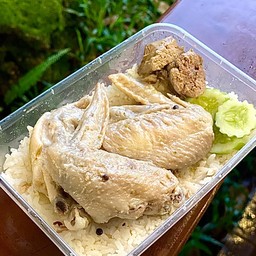 ข้าวไก่นึ่ง (ปีกไก่)