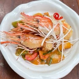 กุ้งแม่น้ำซอสไข่เค็มไชยา