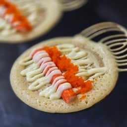 ปูอัด+ไข่กุ้ง (2ชิ้น)