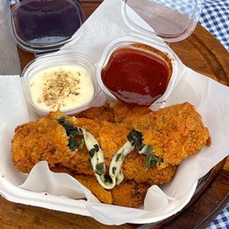 ผักโขมชีสทอดกรอบ #5ชิ้น สุดคุ้ม ทานกับซอสสูตรพิเศษ