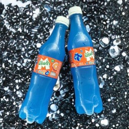 มิรินด้าฟ้า