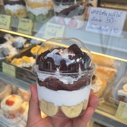 เครปคัพ กล้วย บราวนี่