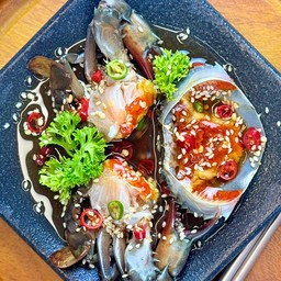 ปูไข่ดองน้ำปลากวน ไซส์ S จำนวน 2 ตัว