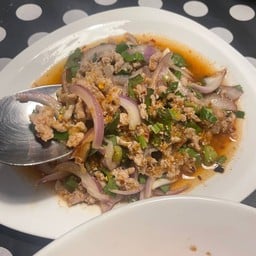 ลาบหมูสับ