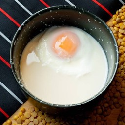น้ำเต้าหู้+ไข่ไก่.