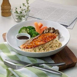 <🔥26% OFF> Salmon Teriyaki Garlic Fried Rice [แซลมอน]