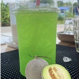 น้ำแคนตาลูปปั่นเป็นน้ำไซรัป