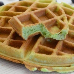 วาฟเฟิล&เดอะแก๊งค์ Waffle