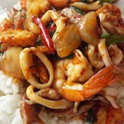 ข้าวพริกเผาราดข้าว+ไข่ดาว 3 กล่อง ฟรีน้ำโค็ก1.25  1ขวด