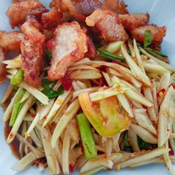 ตำสามชั้นทอด(ปลาร้า)