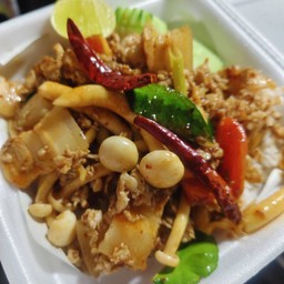 ผัดต้มยำแห้ง