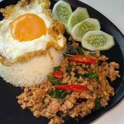 กานเปย อาหารตามสั่ง แพร่