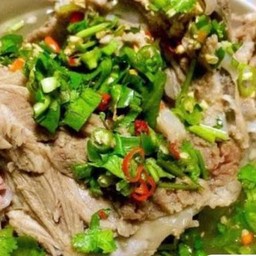 ต้มยำ เล้ง รสเด็ด เปรี้ยว เผ็ด ใช้น้ำมะนาวแท้