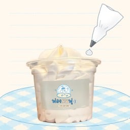 ฟองนมฟู นม ขนมปังปิ้ง