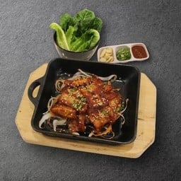 หมูสามชั้นย่างซอสโกชูจัง