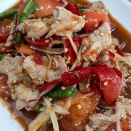 ส้มตำหมูตกครก