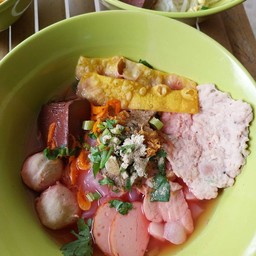 เย็นตาโฟ