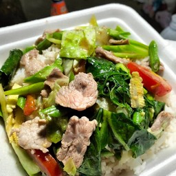 ผัดผักรวมมิตร