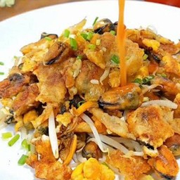 มั่งมีผัดไทย