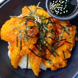 ข้าวปีกไก่กรอบเทอริยากิ (ต้นตำหรับ)