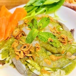 ข้าวกระเพราโครตวิ่ง-ส้มตำ-กุ้งแช่