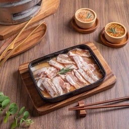 สามชั้นหมัก