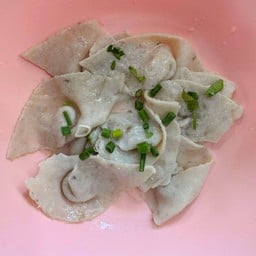 เกี๊ยวปลาลวก