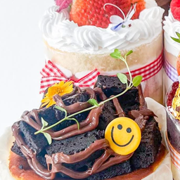 ชีสเค้กหน้าไหม้หน้าบราวนี่