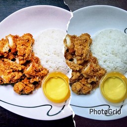 โปรโมชั่นพิเศษ ซื้อข้าวไก่กรอบซอสน้ำปลา 2 กล่องราคาพิเศษ