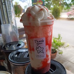 สตอเบอรี่โยเกิร์ต